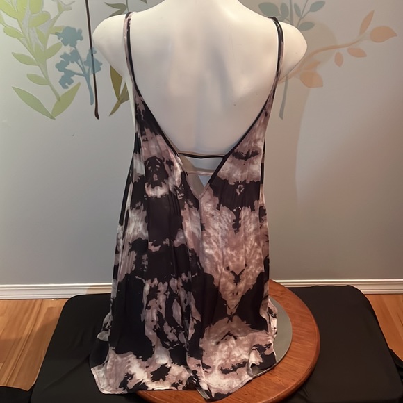 FOX Tye Dye Dress Medium - Picture 3 of 6